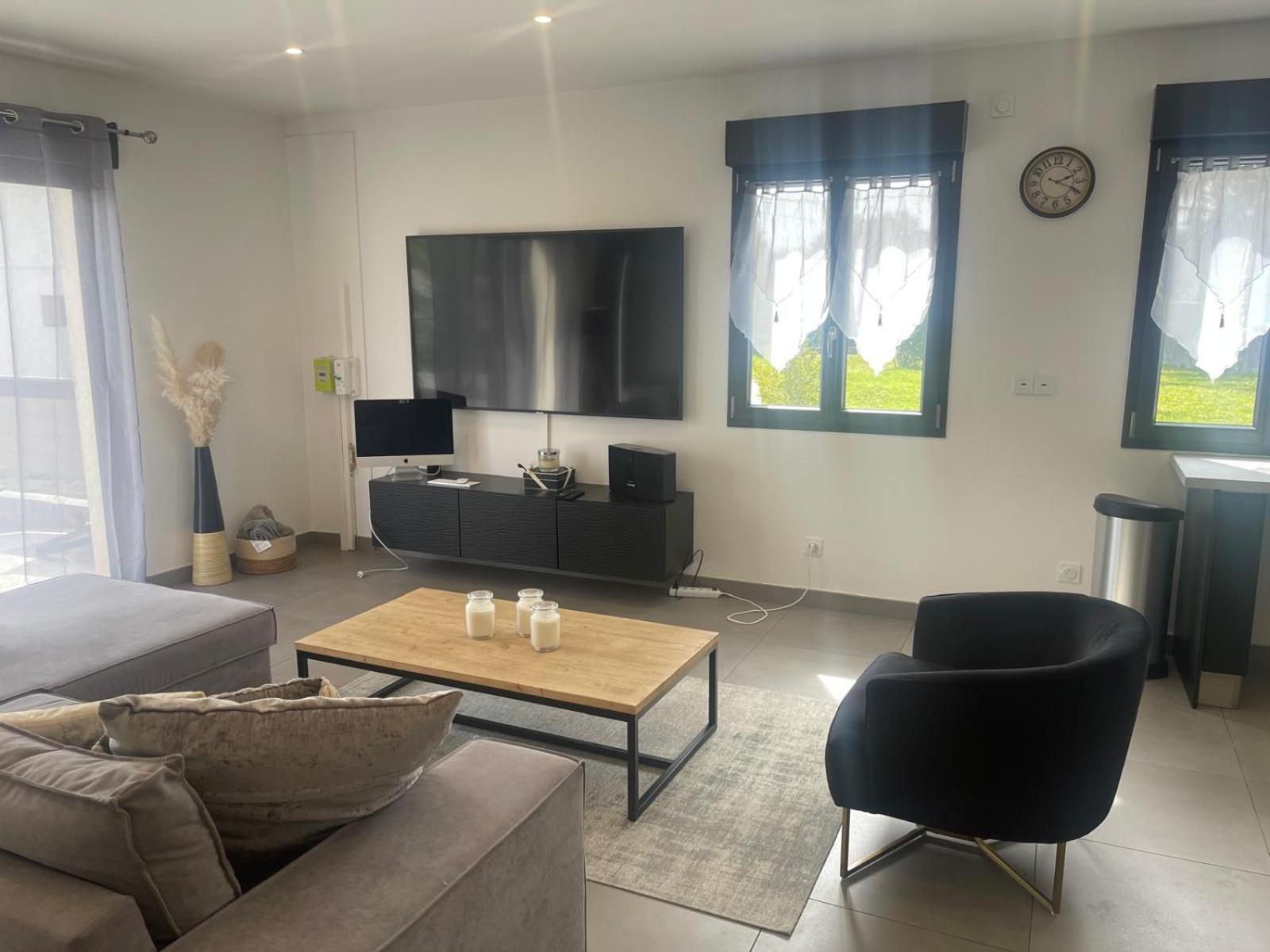 Spacieux T3 Grand Large Appartement Décines-Charpieu